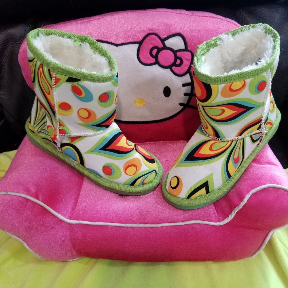 Dawgs Loud Mouth Shagadellic Fuzzy Boots